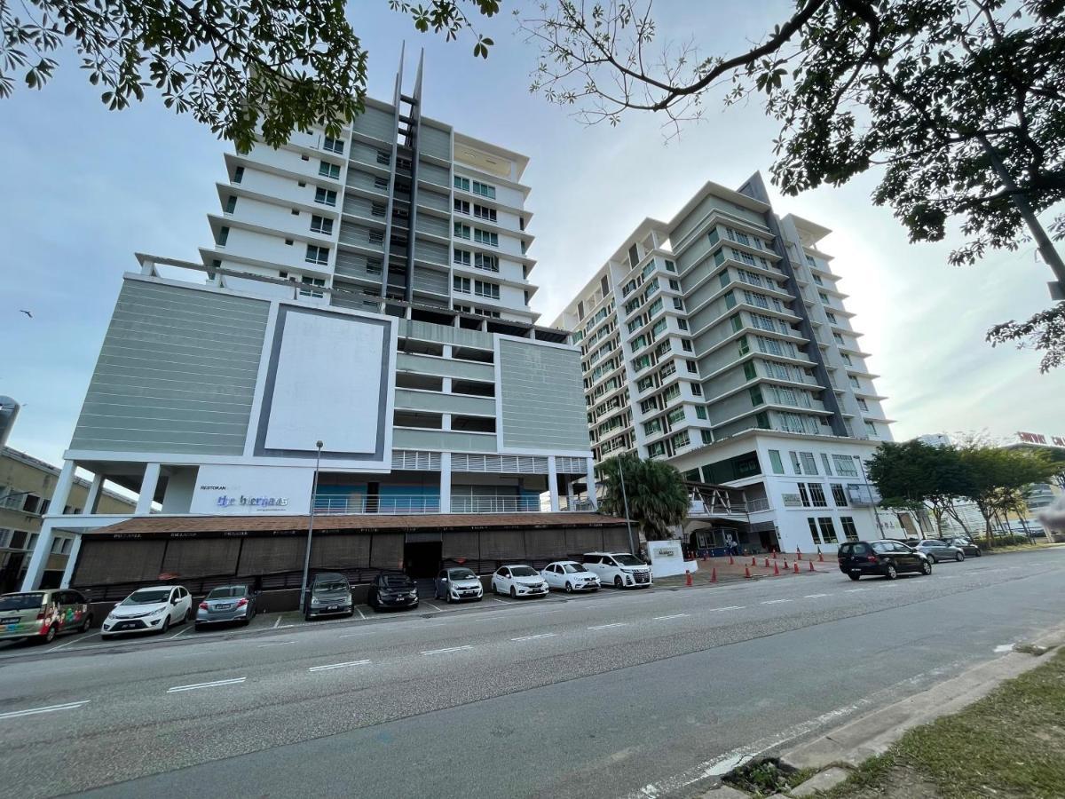 Akademik Suite Mount Austin Johor Bahru Exterior foto
